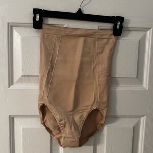 Oncore high waist briefs